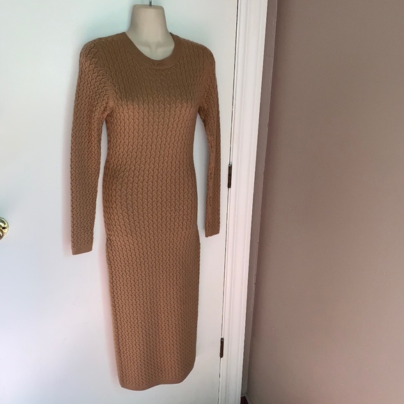 Karen Millen cable knit midi sweater dress - Picture 2 of 7